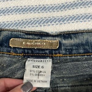 Gently used size 6 fun accented jeans